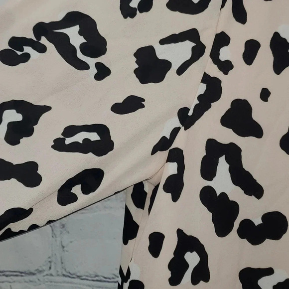 Buddy Love Cheetah Long Sleeve Mini Dress Size M NWT - Picture 4 of 8